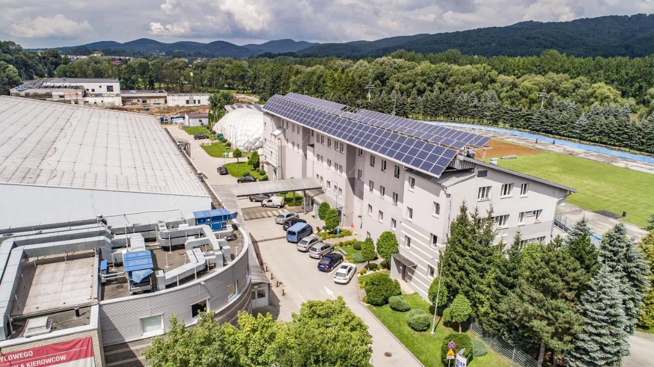 Hotel Dom Sportowca Blonie - Mosir à Sanok Extérieur photo